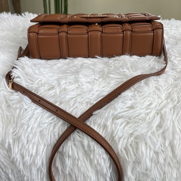 MICHAEL KORS ~ Ivy Large Clutch Crossbody Luggage ~ Vegan Faux Leather ~ NWT! - Picture 8 of 12